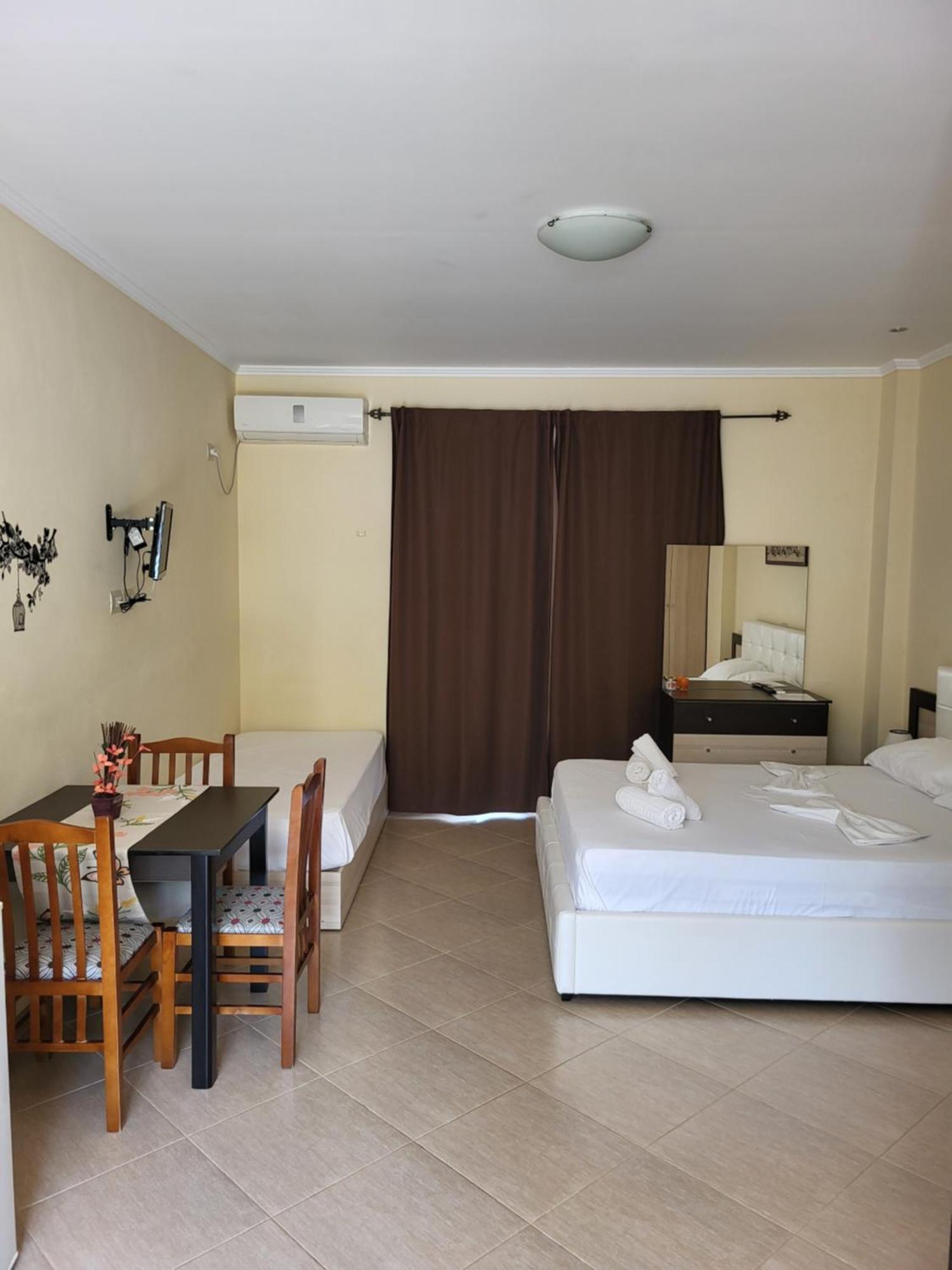 Apartments Jay Ksamil Exterior photo